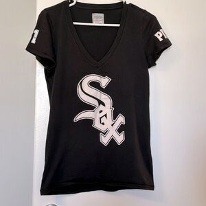 PINK White Sox Tee
